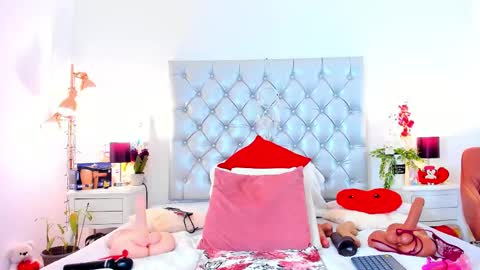 anaa_bellaa online show from 03.07.25