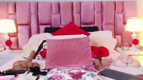 anaa_bellaa online show from 03.26.26