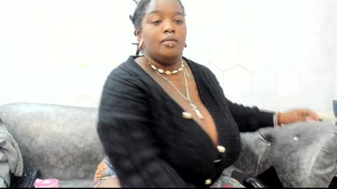 Snapshot of anaa_fuentes chatting on 01.29.25 ANNA FUENTES online show from 01.29.25