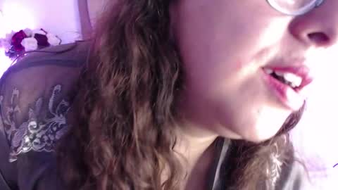 Ana Moon  online show from 12.13.24