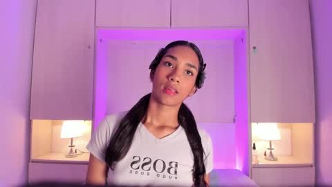 anaacollins_ online show from 02.18.26