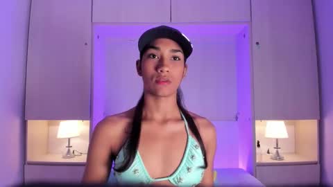 anaacollins_ online show from 02.20.26