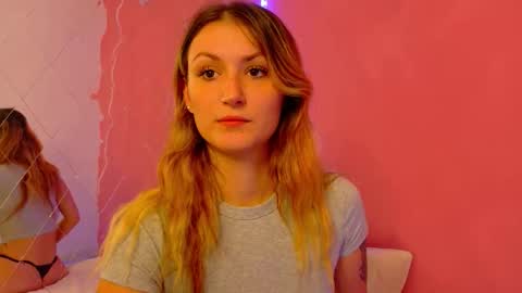 anaayss online show from 10.22.25