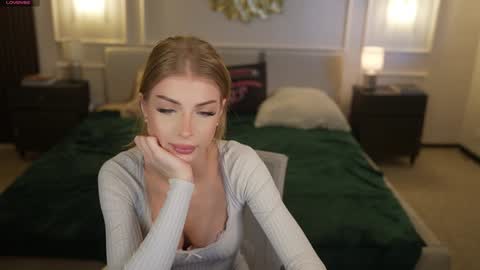 Snapshot of anabel054 chatting on 02.25.26 Anabel Kira Zlata Kira Elice Lana Dominika Sofy Kaila Bridget online show from 02.25.26