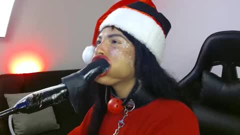 anabel alice gandara  online show from 12.16.24
