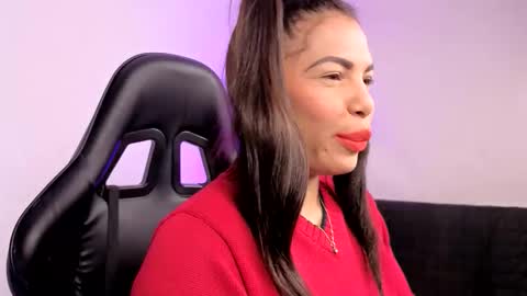 Snapshot of anabel693 chatting on 10.01.25 anabel alice gandara online show from 10.01.25