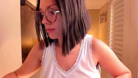 Anabel online show from 12.22.25