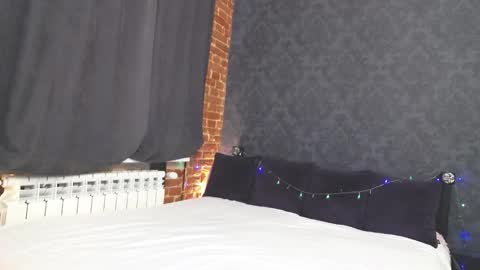 Anna online show from 10.15.25