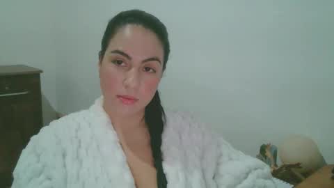 anabelenogueira1 online show from 04.12.26