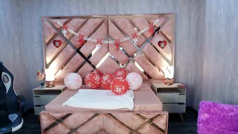 Snapshot of anabell_brown chatting on 09.18.25 HI I AM ANABELL online show from 09.18.25