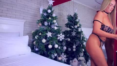 anabellastar online show from 12.19.24