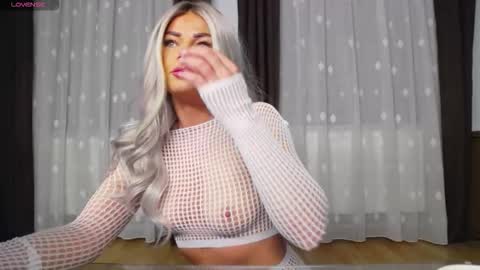 Ana online show from 10.27.25