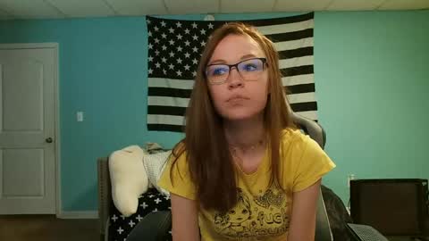 Snapshot of anabelleleigh chatting on 05.16.26 Anabelleleigh online show from 05.16.26