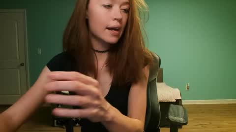 Snapshot of anabelleleigh chatting on 05.28.26 Anabelleleigh online show from 05.28.26