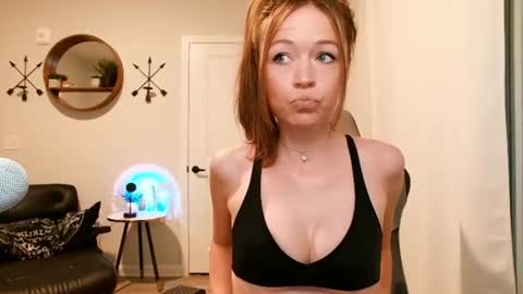 Snapshot of anabelleleigh chatting on 07.23.26 Anabelleleigh online show from 07.23.26
