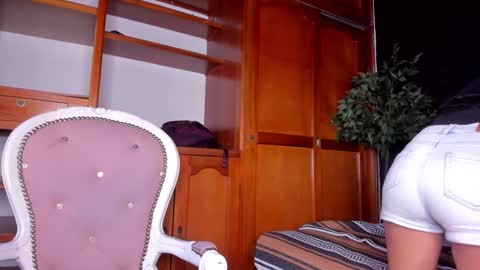 Anahi online show from 01.03.25