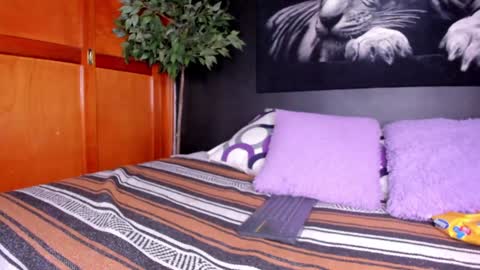 Anahi online show from 01.03.25