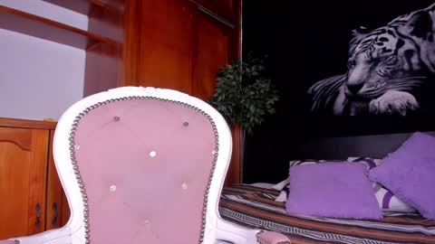 Anahi online show from 01.08.25