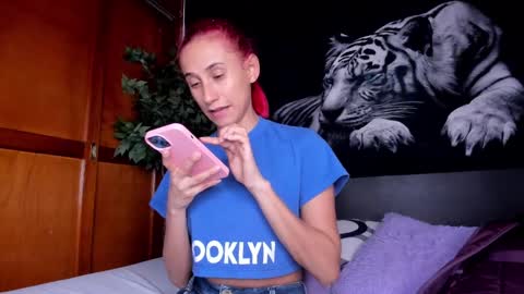 Anahi online show from 03.05.25