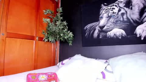 Anahi online show from 03.07.25