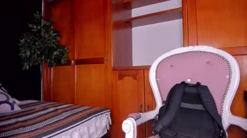 Anahi online show from 10.22.25