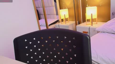 Anahi  online show from 10.22.25