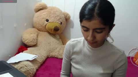 Snapshot of anahibrowns95 chatting on 02.06.26 Anahi Browns online show from 02.06.26