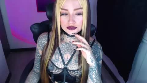 Snapshot of anai_gomez chatting on 12.09.24 Callme Mistress Ani online show from 12.09.24