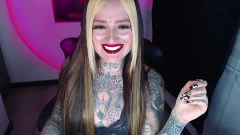 Snapshot of anai_gomez chatting on 12.17.24 Callme Mistress Ani online show from 12.17.24