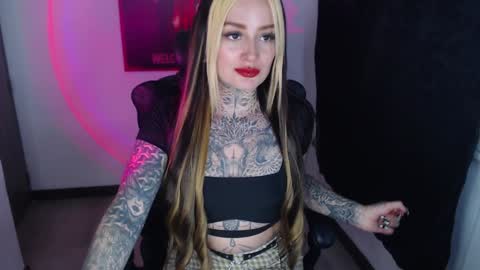 Snapshot of anai_gomez chatting on 12.24.24 Callme Mistress Ani online show from 12.24.24