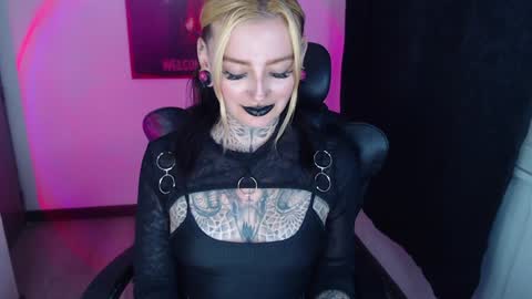 Snapshot of anai_gomez chatting on 01.13.25 Callme Mistress Ani online show from 01.13.25
