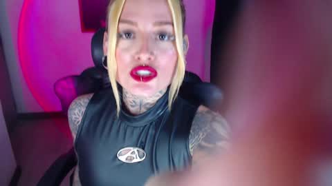 Snapshot of anai_gomez chatting on 01.20.25 Callme Mistress Ani online show from 01.20.25