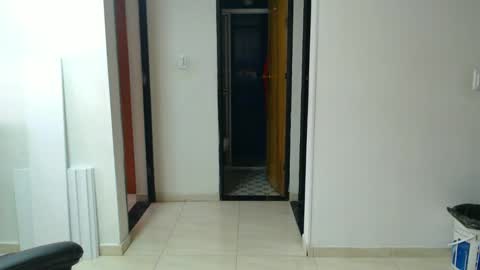 Snapshot of anaids_dam chatting on 10.18.25 anaids online show from 10.18.25