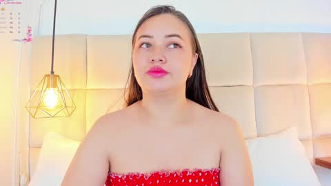 Snapshot of anaisclarkx chatting on 12.31.24 Anais clark online show from 12.31.24