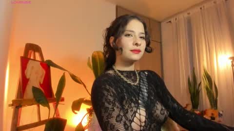 Mariana  online show from 11.28.25