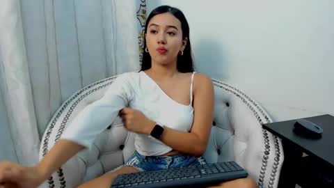 analia18  online show from 03.08.25