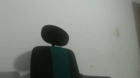 Snapshot of analy_hot chatting on 10.08.25 analy_hot online show from 10.08.25