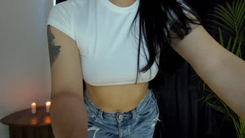 Snapshot of anamarieh chatting on 01.18.25 Ann online show from 01.18.25