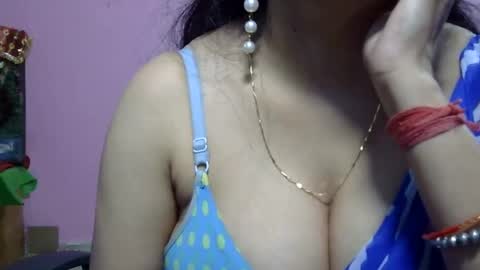 Snapshot of anamika794088 chatting on 03.10.25 anamika794088 online show from 03.10.25