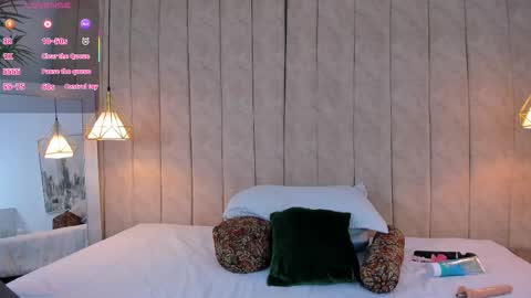 Ananta  online show from 09.19.25