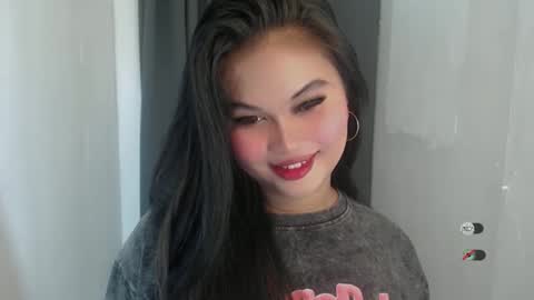 Snapshot of anaruru_ chatting on 04.02.26 ANA online show from 04.02.26