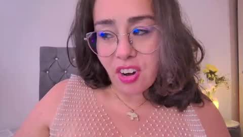 Snapshot of anastaciabluesmilf chatting on 06.27.26 Anastacia online show from 06.27.26