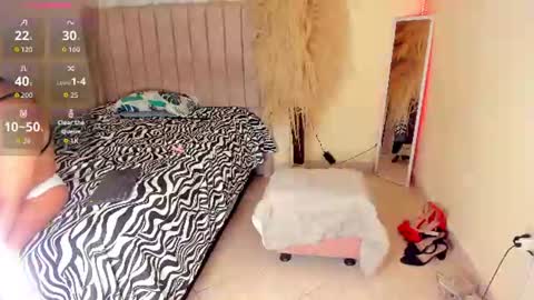 Snapshot of anastacya_ chatting on 07.15.26 Anastacia online show from 07.15.26
