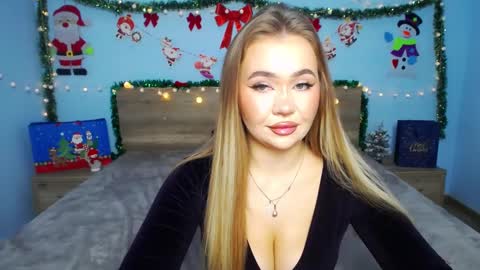 anastacyyellig online show from 12.29.24