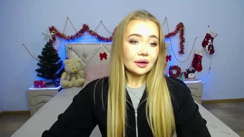 anastacyyellig online show from 01.06.25