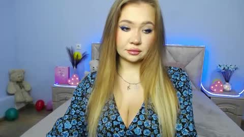anastacyyellig online show from 01.16.25