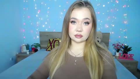 anastacyyellig online show from 01.30.25