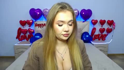 anastacyyellig online show from 02.05.25