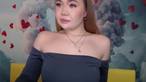 anastacyyellig online show from 02.19.25