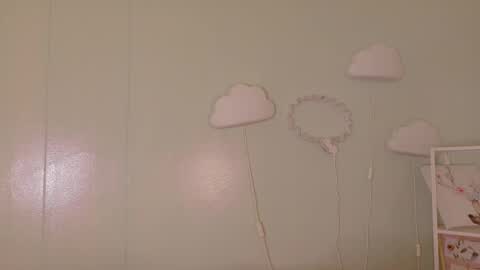 Kendra  online show from 05.25.26